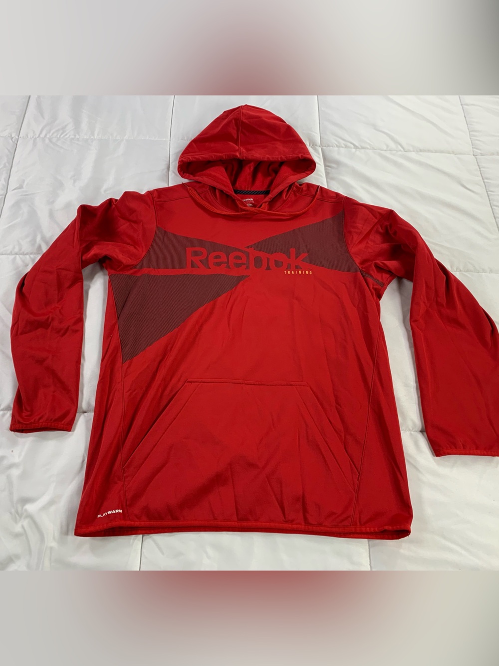 Pre loved REEBOK sweater mens size L